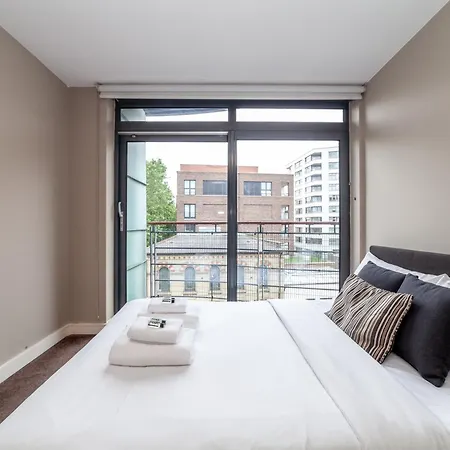 Magnificent 2 Bedroom Flat, Caledonian Road London Exterior photo