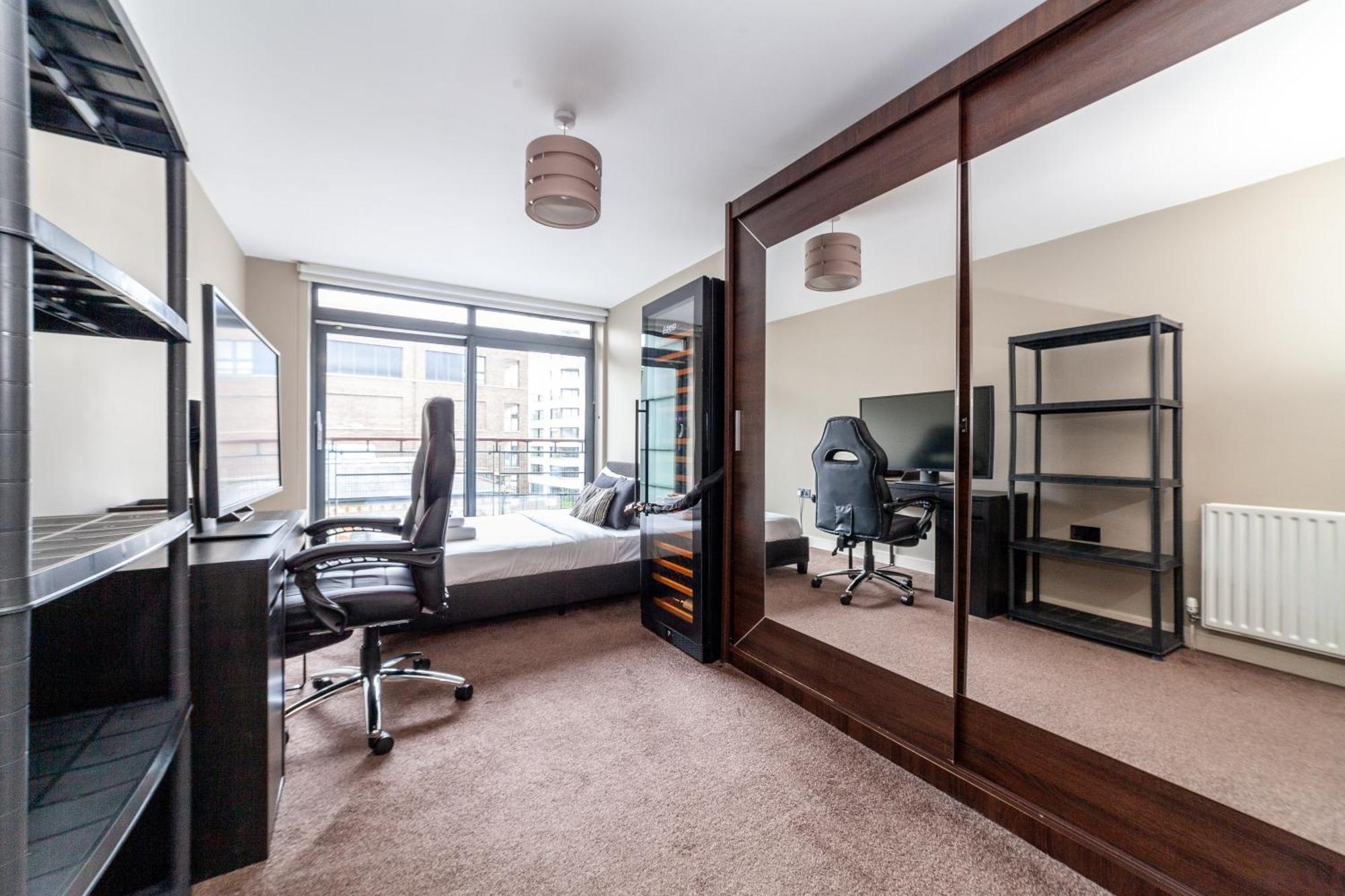 Appartamento Magnificent 2 Bedroom Flat, Caledonian Road Londra